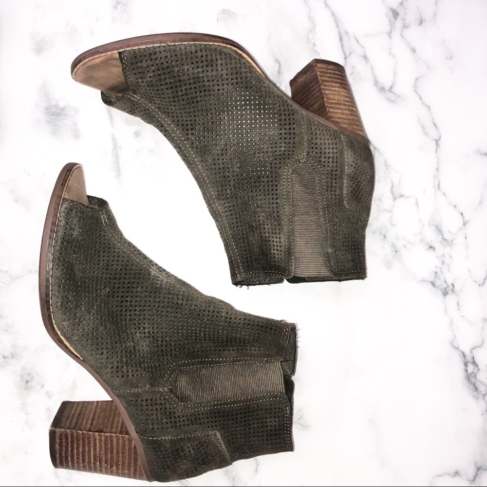 TOMS | Lattice Cut Ankle Green Booties 9 - Picture 2 of 7